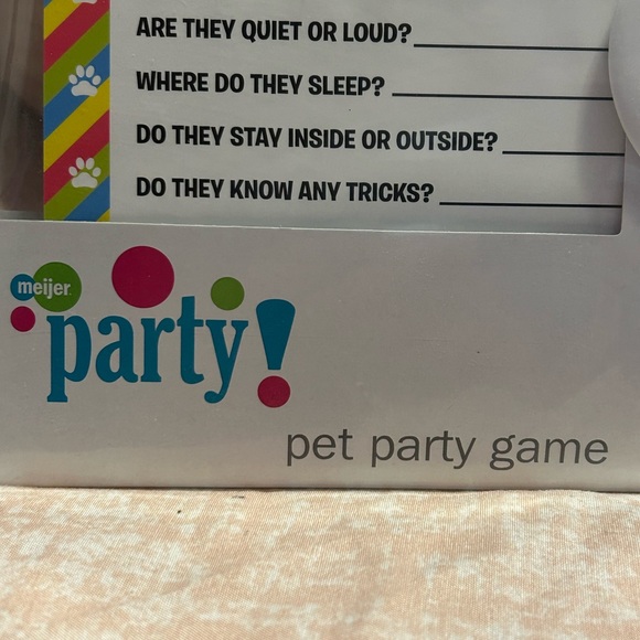 Pet Party Game NWT - Picture 2 of 6